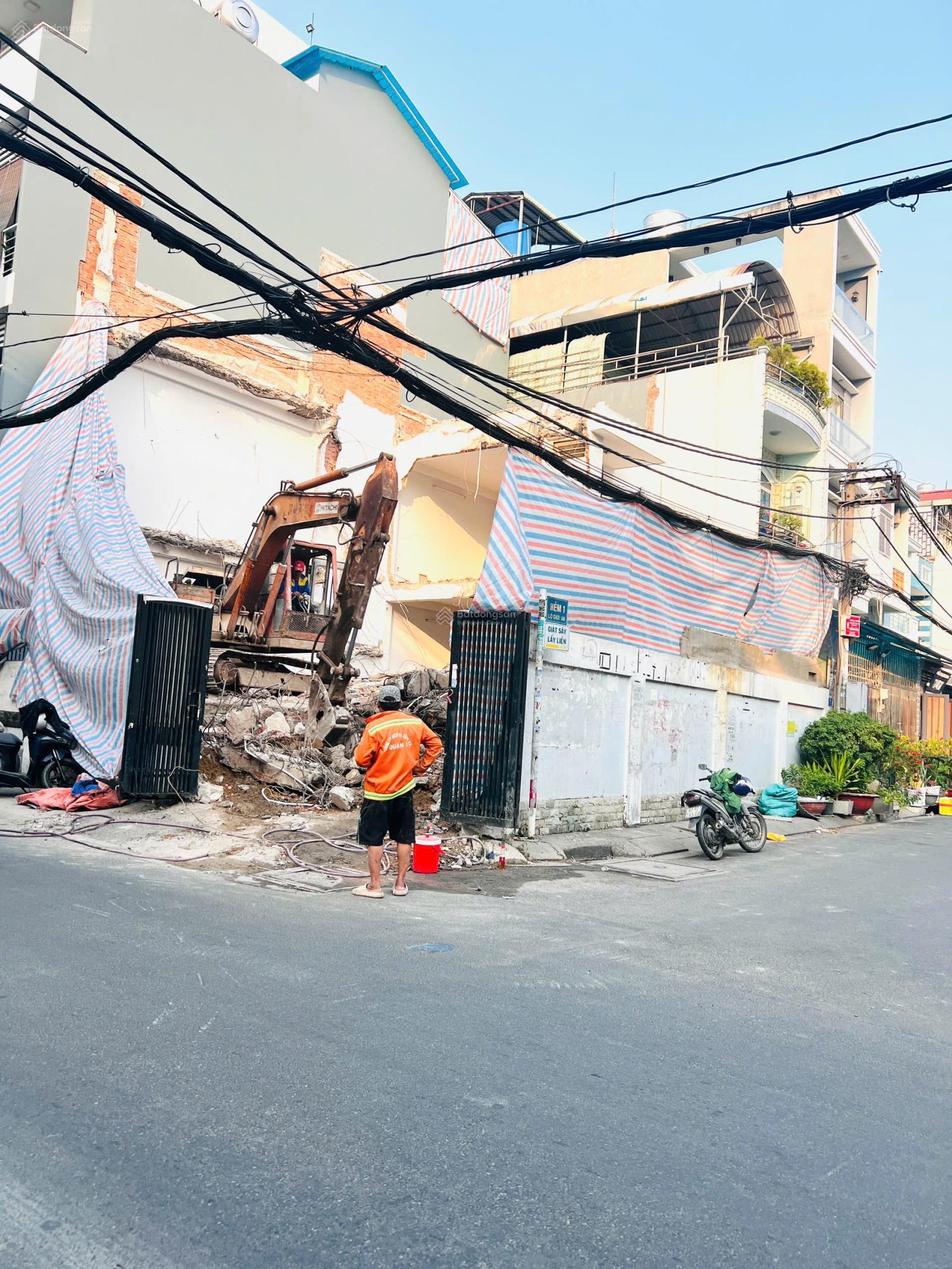 LÔ ĐẤT GÓC 2 MẶT TIỀN NGAY CHỢ TÂN HƯƠNG (DT 5MX10M) LÀM TRUNG TÂM, PHÒNG KHÁM LÔ ĐẤT GÓC 2 MẶT TIỀN NGAY CHỢ TÂN HƯƠNG (DT 5MX10M) LÀM TRUNG TÂM, PHÒNG KHÁM