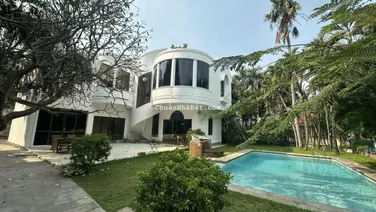 Cho thuê nguyên căn biệt thự Thảo Điền Quận 2, DT 25x30 nhà 200m2, có sân, hồ bơi giá 100 triệu