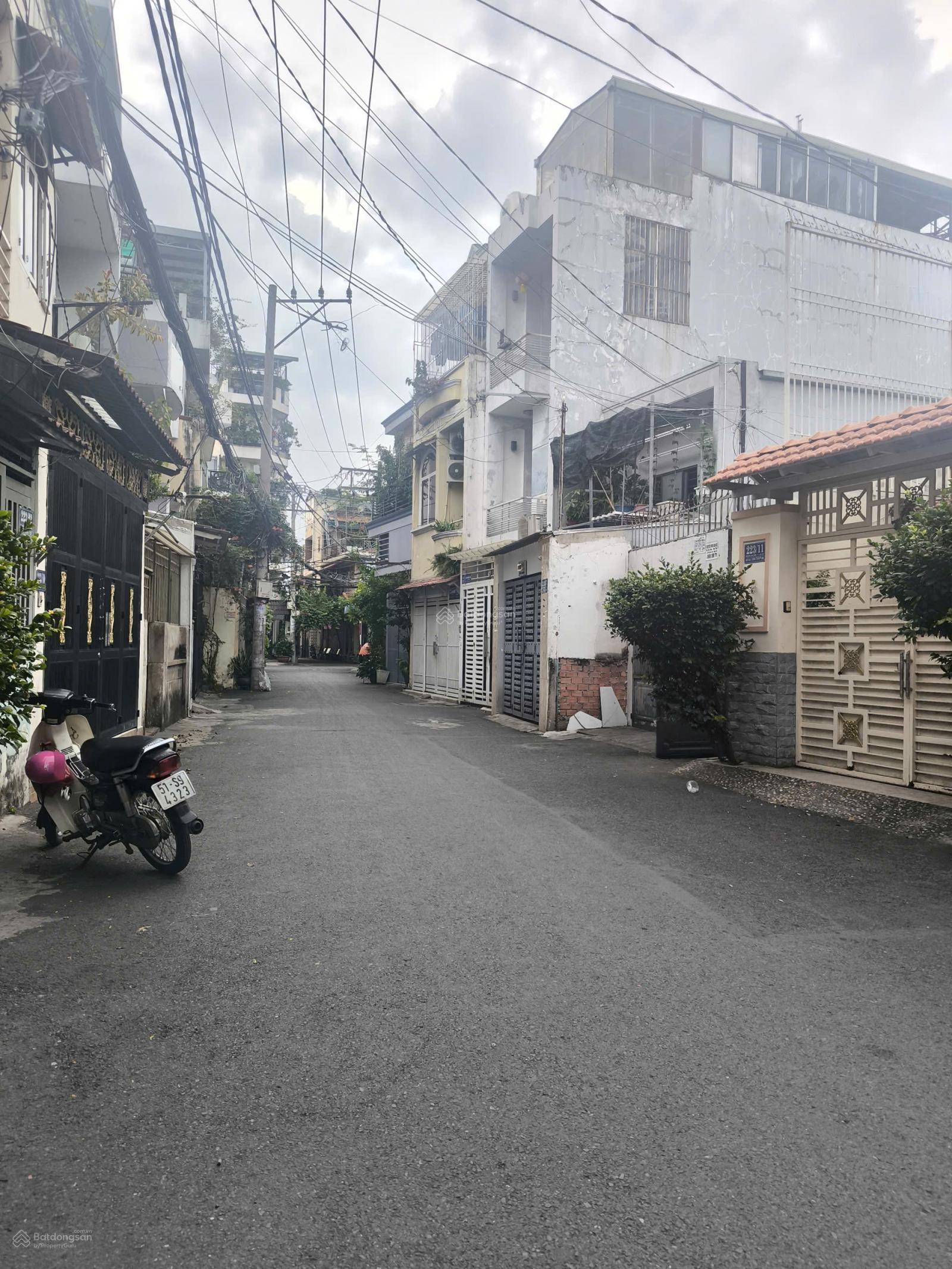 Bán Đất Tặng Nhà Nát 2 MT Hẻm oto né Gần Emart Phan Huy Ích DT: 5x19 Vuông Vức Ko Lỗi Phong Thủy Bán Đất Tặng Nhà Nát 2 MT Hẻm oto né Gần Emart Phan Huy Ích DT: 5x19 Vuông Vức Ko Lỗi Phong Thủy