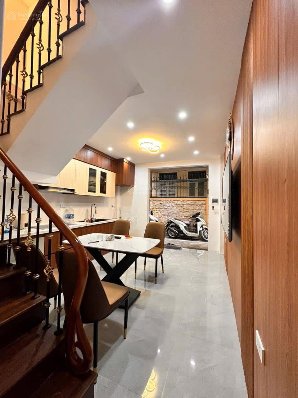 BÁN NHÀ THUỴ KHUÊ, TÂY HỒ - 4 TẦNG 18M2 - GIÁ 5.2 TỶ ( CÓ THƯƠNG LƯỢNG ) BÁN NHÀ THUỴ KHUÊ, TÂY HỒ - 4 TẦNG 18M2 - GIÁ 5.2 TỶ ( CÓ THƯƠNG LƯỢNG )