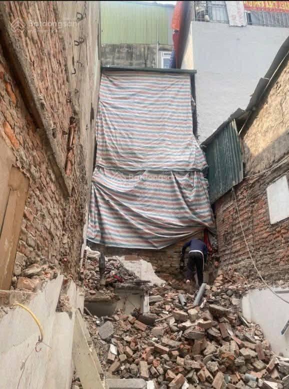 Siêu phẩm đất Văn Chương Đống Đa 27.2m² x 6 tầng, giá tốt 4,6 tỷ