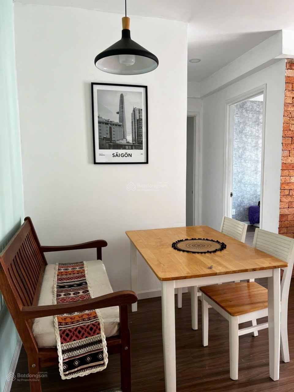 cho thuê Krista 2 phòng ngủ, 80m2, 2wc, full nội thất, tầng cao, view mát, 13 triệu, Lh: 0938 264 ***