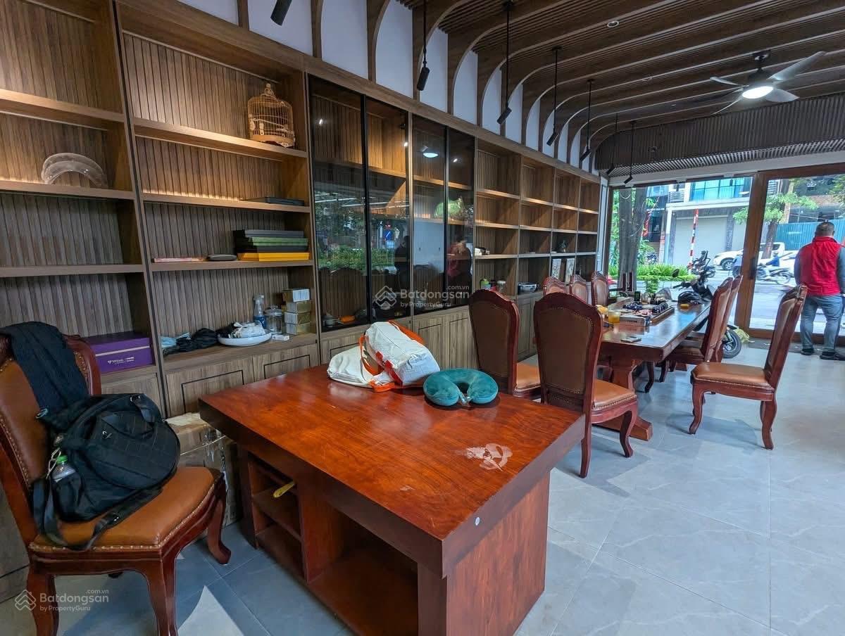 LÔ GÓC - MẶT PHỐ - 2 MẶT TIỀN Ô TÔ TRÁNH - PHỐ LẠC LONG QUÂN - VIEW HỒ TÂY - VỈA HÈ SIÊU KINH DOANH