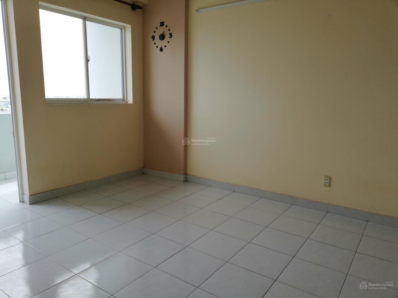 Cần cho thuê gấp căn hộ Lê Thành block B Q Bình Tân DT 72m2, 2 phòng ngủ, 2WC, Giá thuê 7tr/th