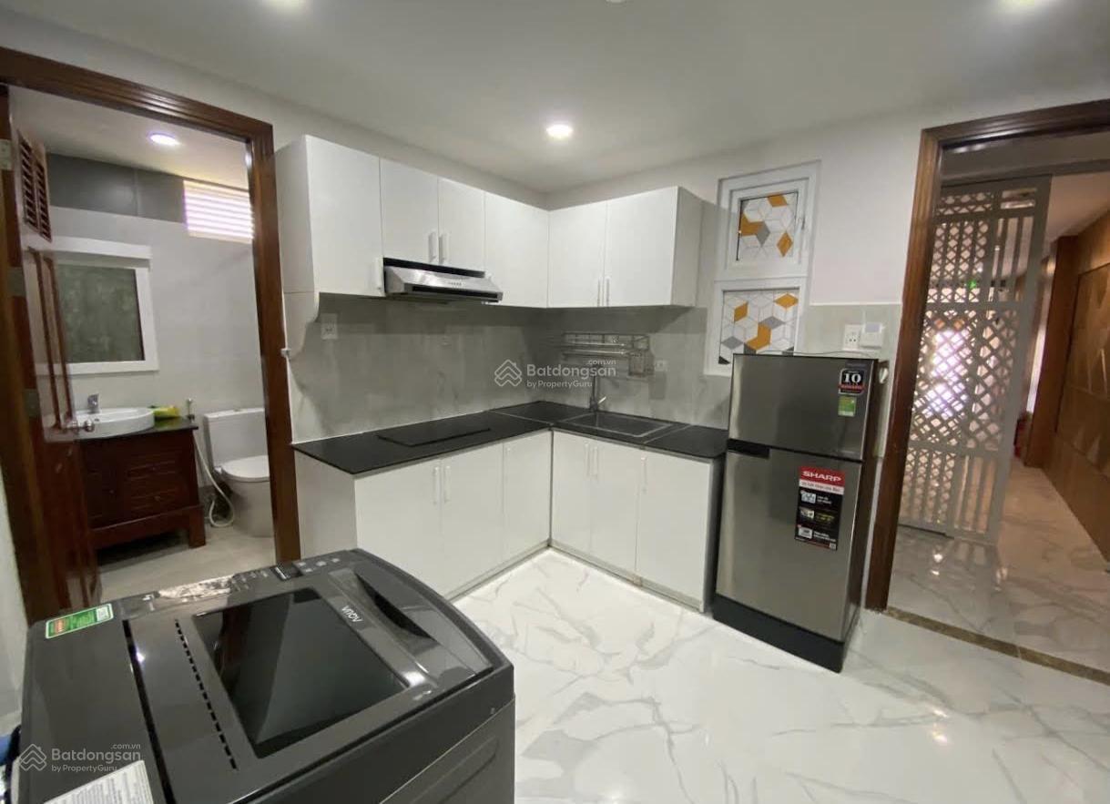 BÁN KHÁCH SẠN 1 HẦM 7 LẦU BÃI SAU