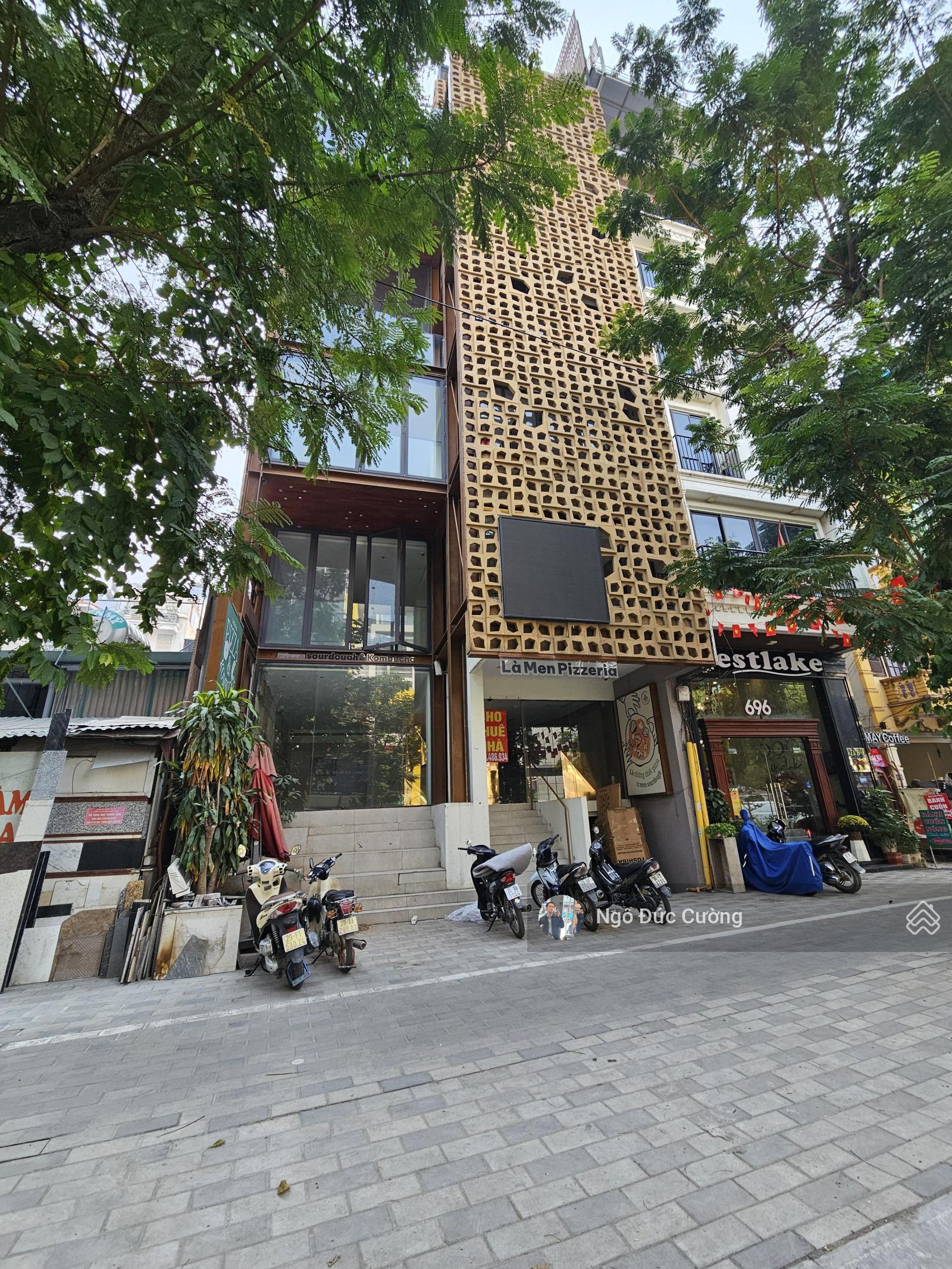 Cho thuê nhà mặt phố Nguyễn Chánh Dương Đình Nghệ 100m 4 tầng MT 6m có thang máy 0358 881 ***