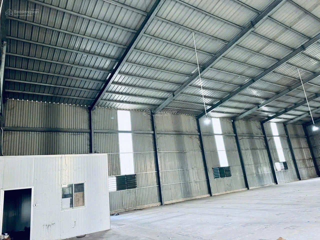 XT312 - Cho thuê xưởng 7000m2 tại Phước Tân, xưởng đẹp, đầy đủ công năng, chỉ 180 triệu