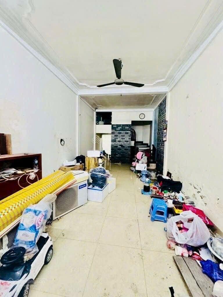 Ngay ga Phùng Khoang- ô tô- 60m2- 5 tầng- giá 10.9tỷ là vào việc. Vị trí đẹp. Sổ sẵn. Pháp lý chuẩn