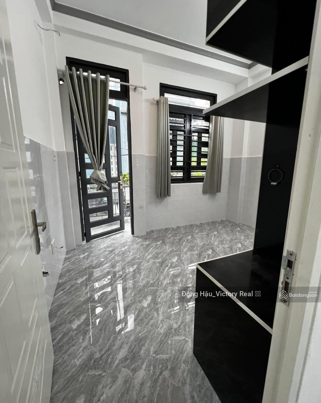 Bán nhà 481/ Trường Chinh - Ba Vân - DT 47m2 - 3 tầng - nhà đẹp - giá 6.5 tỷ TL