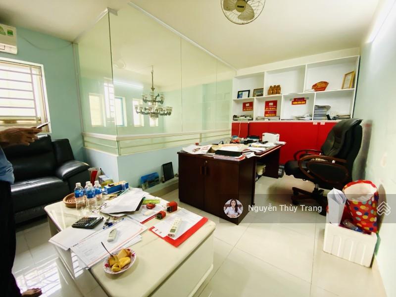 Mặt Tiền Đường Đặng Lộ, 100m2, 5 tầng, nhà siêu đẹp, 20 tỷ TL.