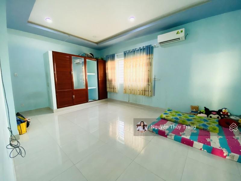 Mặt Tiền Đường Đặng Lộ, 100m2, 5 tầng, nhà siêu đẹp, 20 tỷ TL.