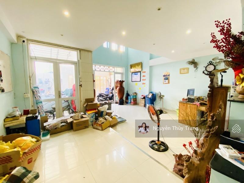 Mặt Tiền Đường Đặng Lộ, 100m2, 5 tầng, nhà siêu đẹp, 20 tỷ TL.