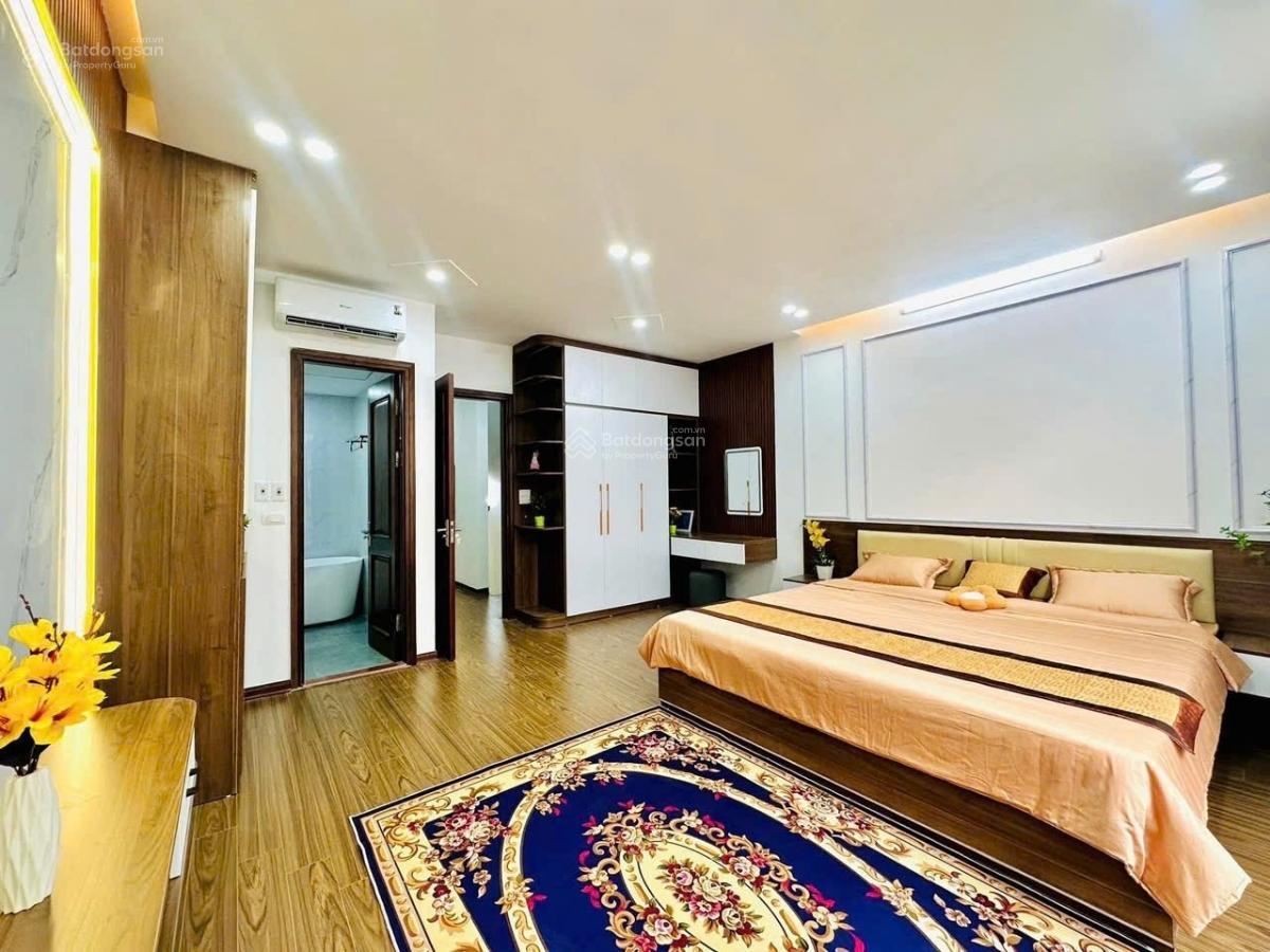 Bán nhà phân lô Ô tô vào nhà, phố Vương Thừa Vũ , TT Thanh Xuân, 7 tầng, DT 50m2, nhỉnh 20 tỷ Bán nhà phân lô Ô tô vào nhà, phố Vương Thừa Vũ , TT Thanh Xuân, 7 tầng, DT 50m2, nhỉnh 20 tỷ