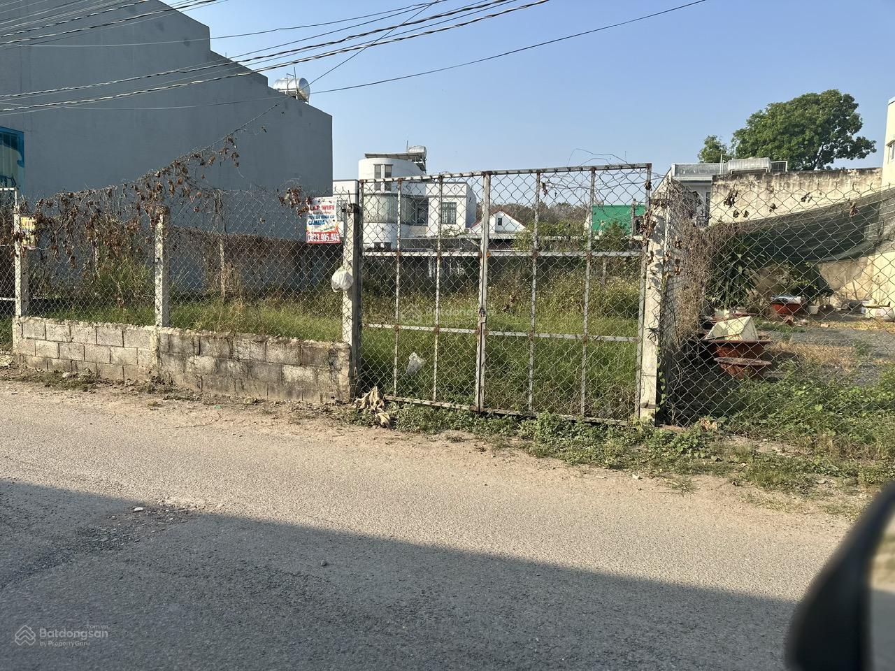 Bán đất mặt tiền đường Cây Quéo, xã Thạnh Phú, p.Tân Triều. 98m2, sổ hồng riêng, giá 1 tỷ 650 triệu Bán đất mặt tiền đường Cây Quéo, xã Thạnh Phú, p.Tân Triều. 98m2, sổ hồng riêng, giá 1 tỷ 650 triệu