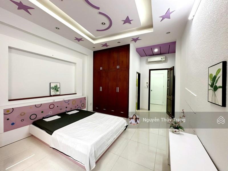 Bán nhà mặt tiền Bành Văn Trân gần Quận 10, có 11 phòng, HĐ thuê sẵn, 138m2, 5 tầng, 26.5 tỷ TL