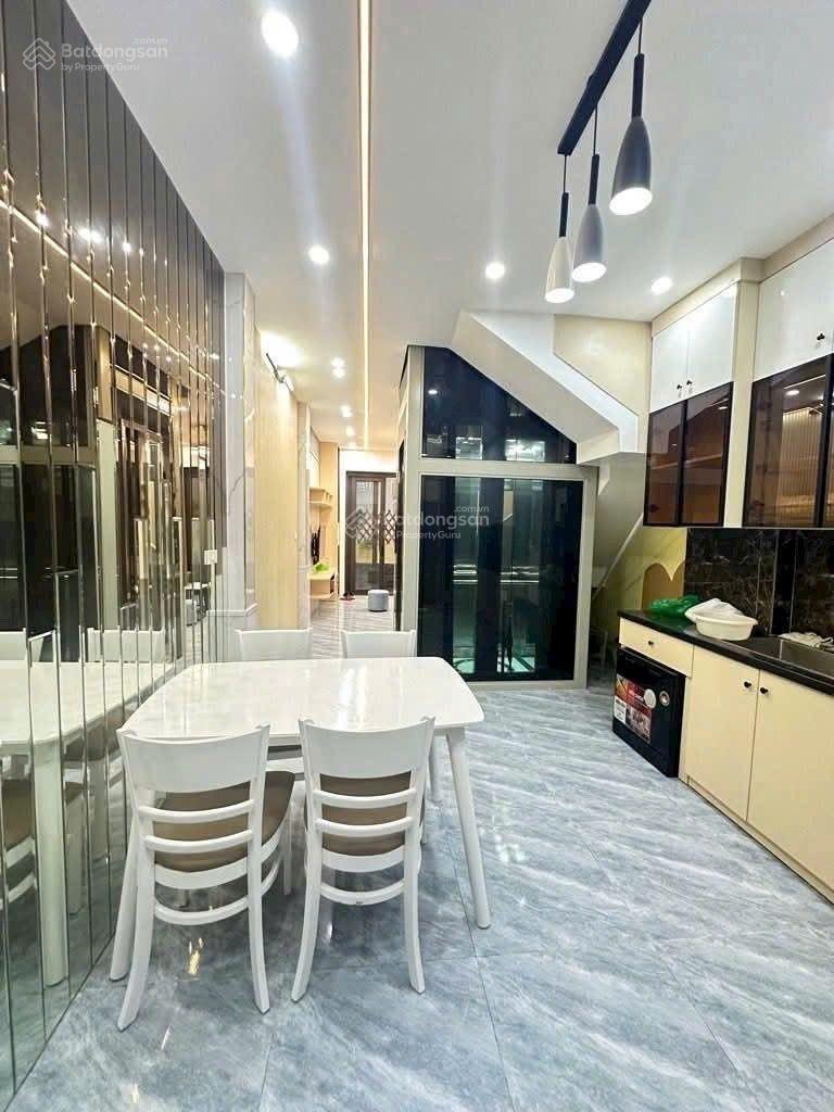 SiÊU PHẨM THANG MÁY, 45M, PHỐ NGỌC THỤY, GẦN MIPEC LONG BIÊN, PHUN NỘi THẤT,9XTY