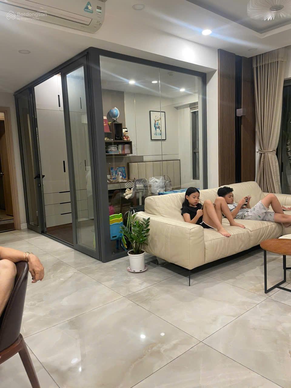 Cần bán gấp căn hộ trước tết Newton Residence 96m2 3PN giá 8 tỷ. ĐT: 0909 476 *** Cường view mát Cần bán gấp căn hộ trước tết Newton Residence 96m2 3PN giá 8 tỷ. ĐT: 0909 476 *** Cường view mát