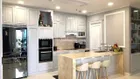 Chính chủ cần bán gấp căn hộ cao cấp Sky Center 75m2 2PN 2WC 5.9 Tỷ. ĐT: 0909 476 *** Cường view mát