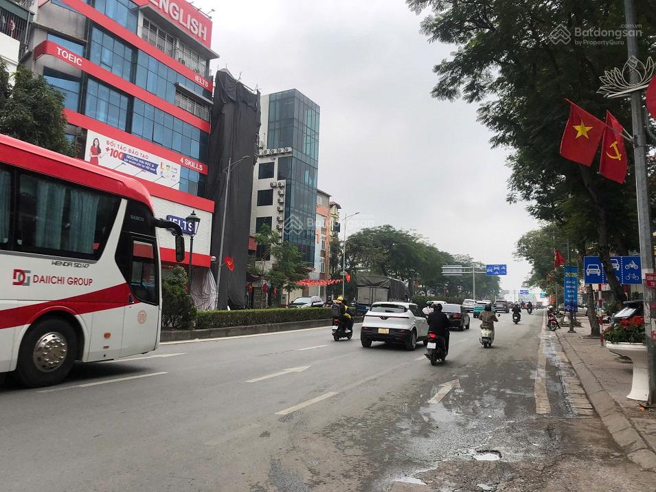 Hàng hiếm, Nguyễn Văn Cừ Long Biên, oto vào nhà, sát mặt phố, full thổ cư 110m2 33.5 tỷ