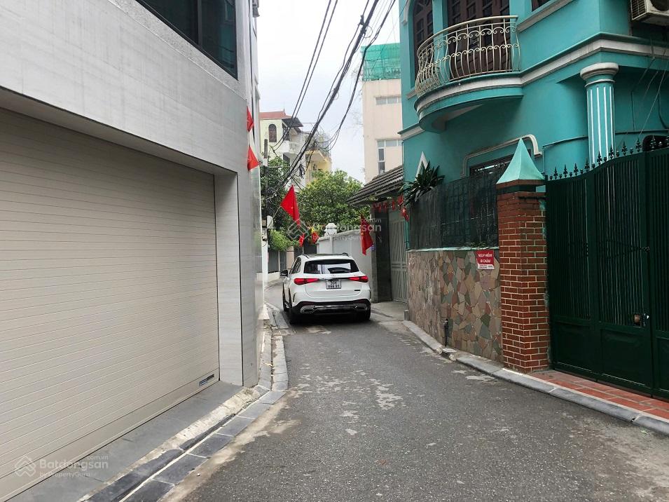 Hàng hiếm, Nguyễn Văn Cừ Long Biên, oto vào nhà, sát mặt phố, full thổ cư 110m2 33.5 tỷ