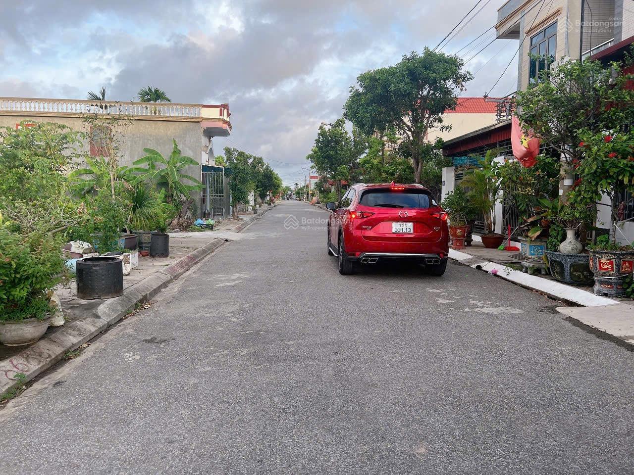 Lô đất mặt đường Nhà Mạc, Hoà Nghĩa, Dương Kinh, HP. Giá 2 tỷ 1 DT: 90m2, mặt tiền 4.6m