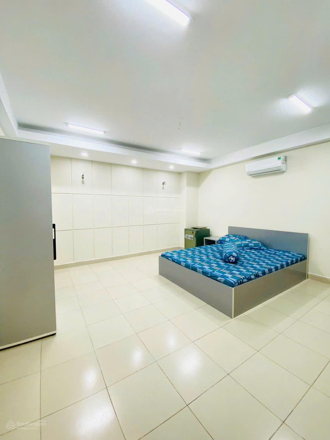 MẶT TIỀN KHU PHAN XÍCH LONG - 43C HOA LAN, PHƯỜNG 7, PHÚ NHUẬN  4 LẦU, DT 5x18M  CHỈ 35 TRIỆU!