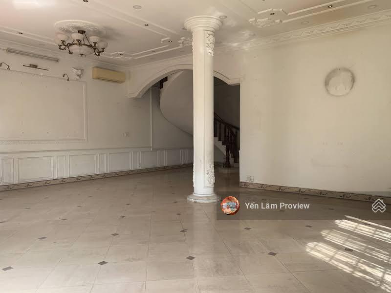 Cho thuê villa Thảo Điền Nguyễn Đăng Giai, 600m², 7PN, gần trường quốc tế Cho thuê villa Thảo Điền Nguyễn Đăng Giai, 600m², 7PN, gần trường quốc tế