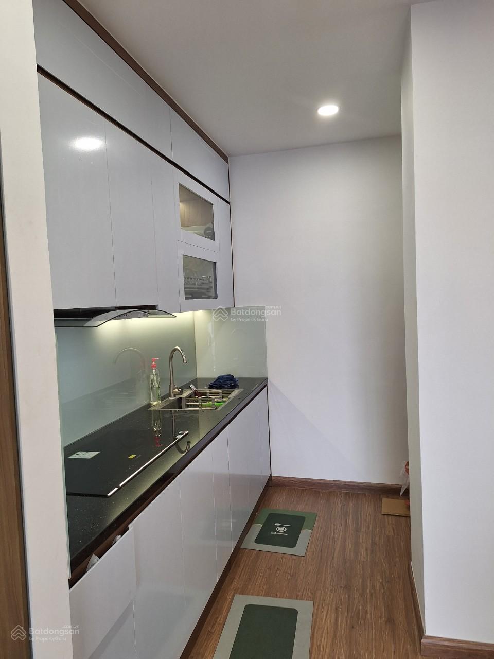 Cho thuê căn hộ chung cư Le Grand Jardin Sài Đồng. 83m. 2 ngủ + 1 đa năng Giá: 14 triệu