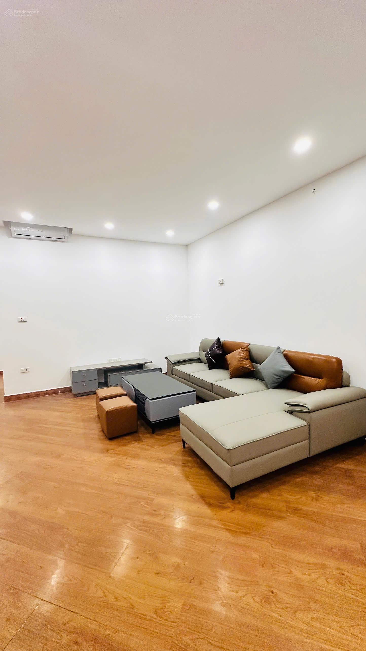 Bán căn hộ 57 Vũ Trọng Phụng, Nhân Chính, Thanh Xuân 109m2, 3 ngủ, 2vs 8,2 tỷ, 0962 039 *** Bán căn hộ 57 Vũ Trọng Phụng, Nhân Chính, Thanh Xuân 109m2, 3 ngủ, 2vs 8,2 tỷ, 0962 039 ***