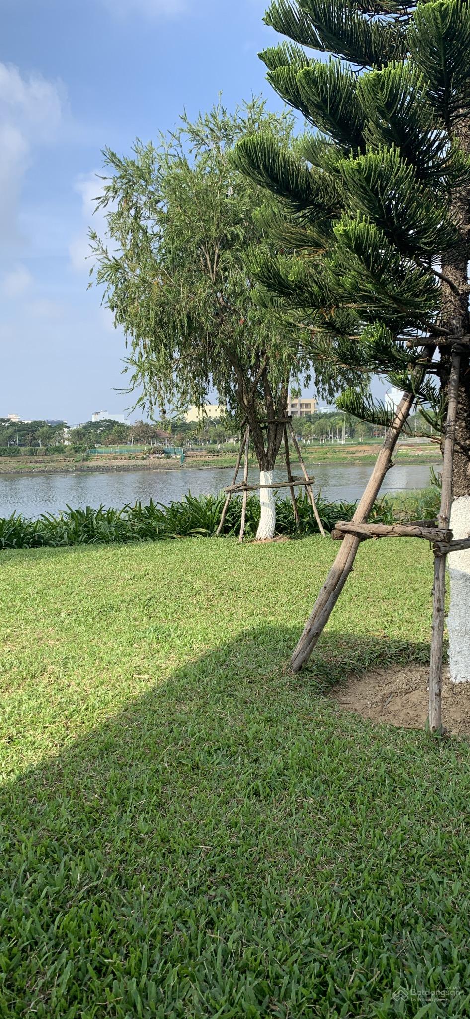 Bán nhà căn góc 4 tầng TT Hải Châu gần đường Trưng Nữ Vương-đối diện công viên, đầy đủ tiện ích 10m