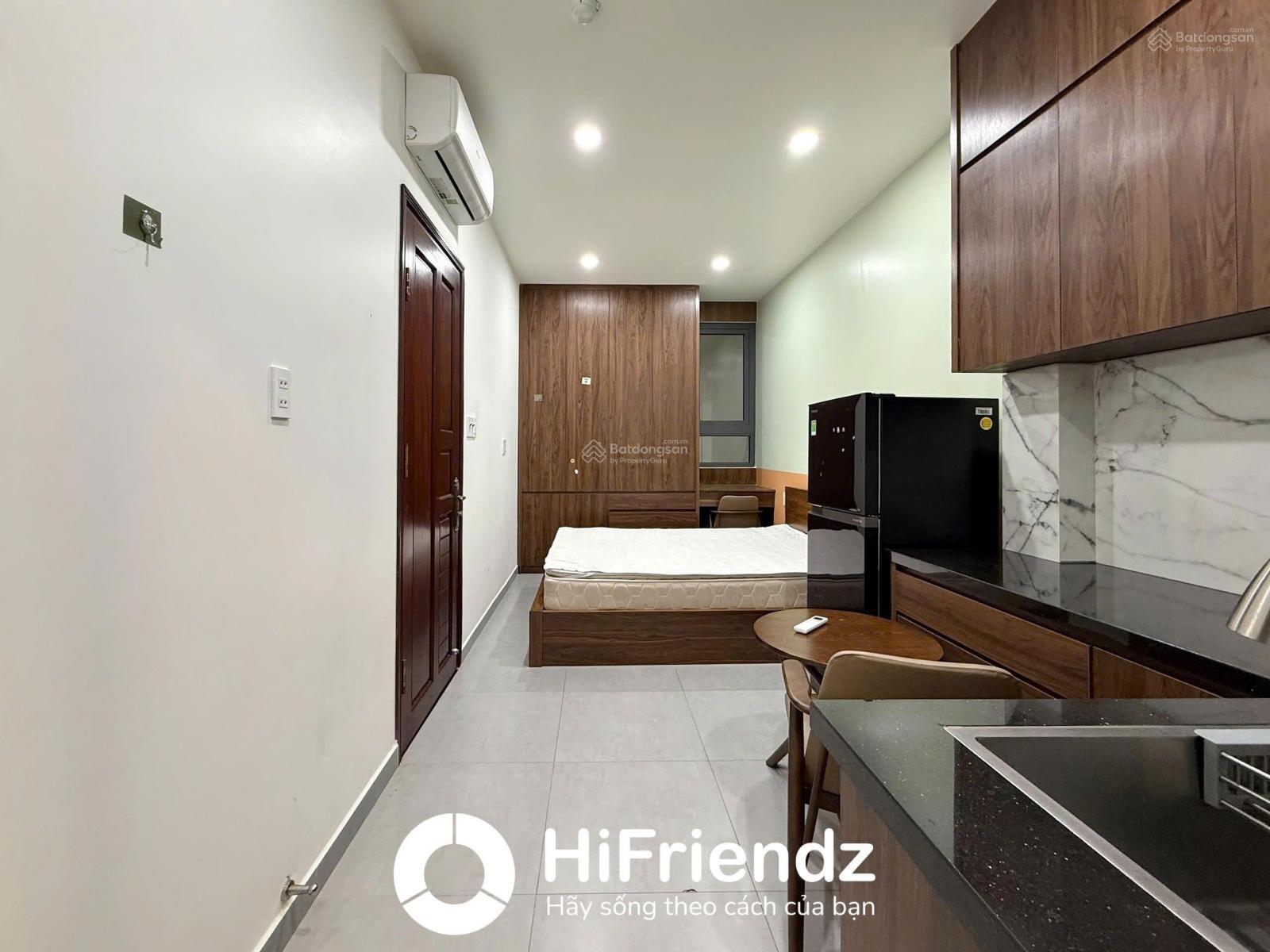 Căn hộ chung cư hiện đại có thang máy - miễn phí gửi xe trong nhà ngay mặt tiền Hùng Vương Quận 5