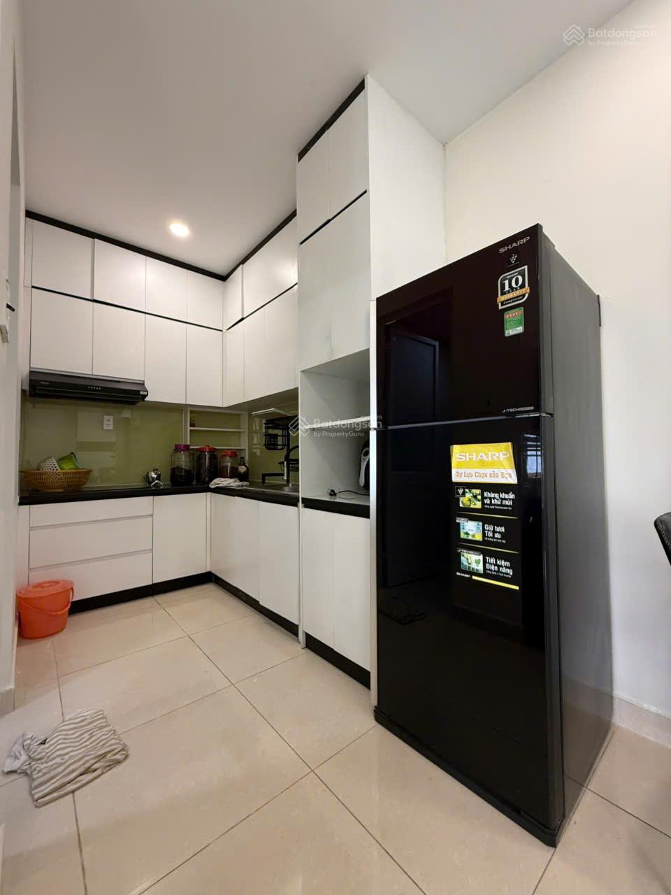 Chính chủ bán căn 2pn 2wc 62m2 full nội thất ở đón Tết cc DreamHome Q8