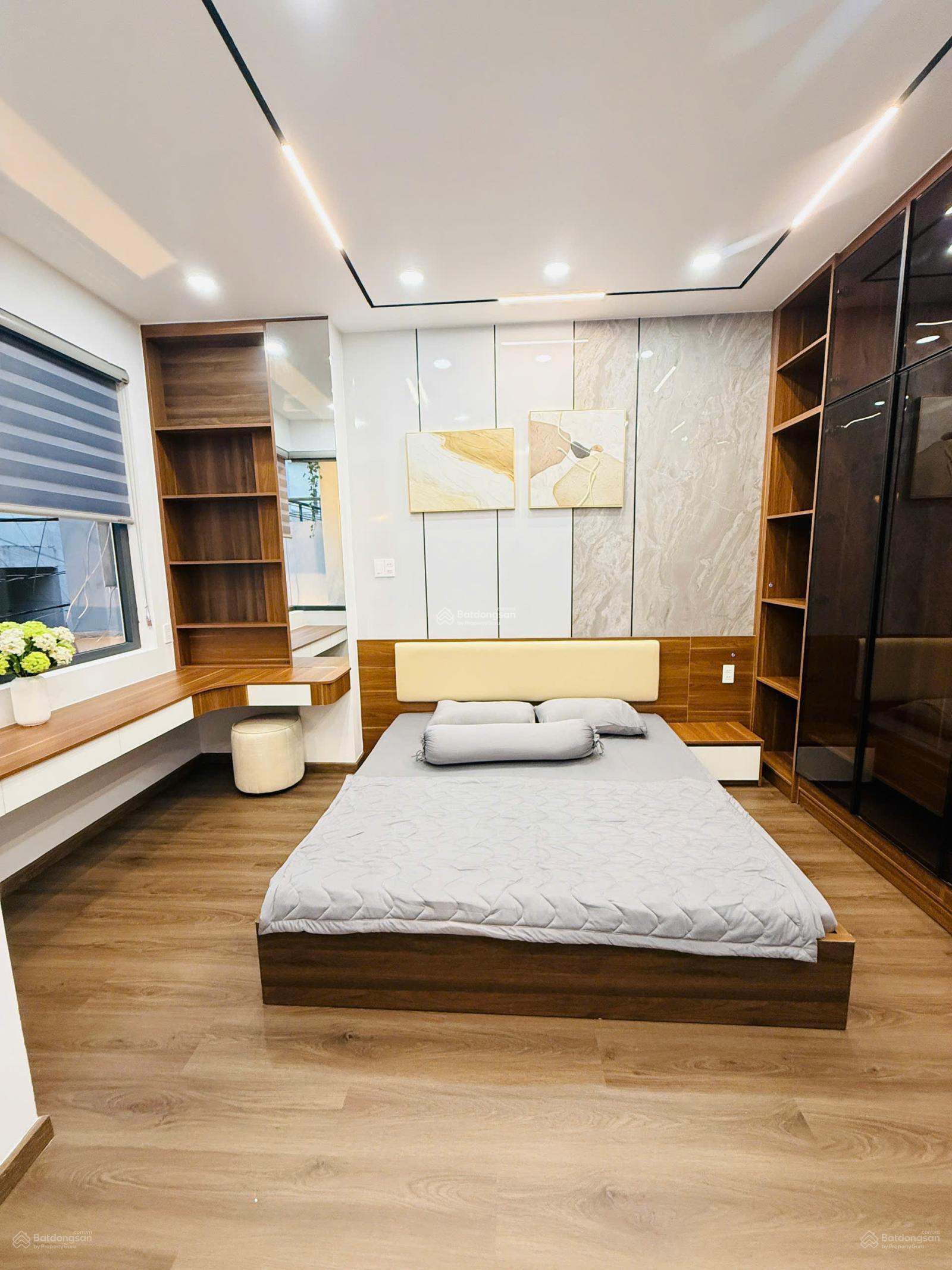 Bán nhà mặt Tiền Cư Xá Bắc Hải, Quận 10, TP.HCM, 15,9 tỷ, 54,6m2, view đẹp chỉ với