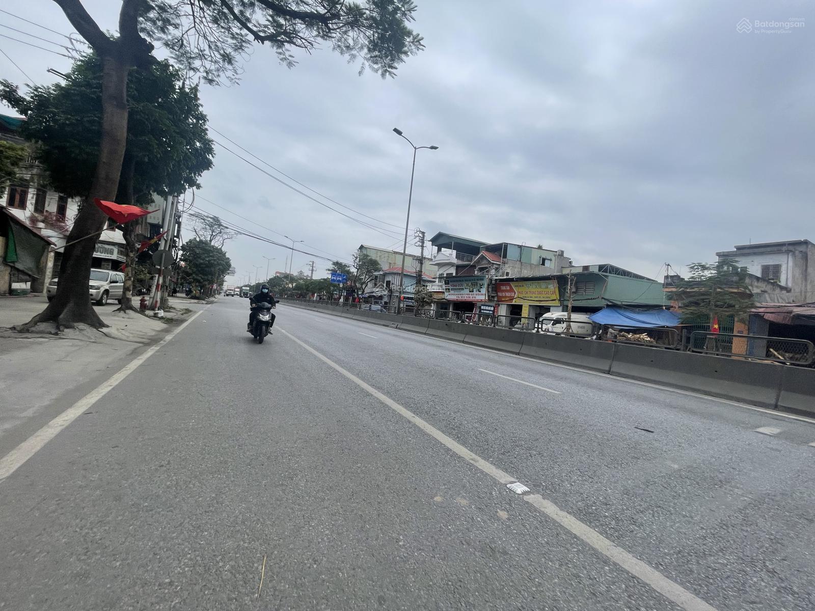 Hàng hiếm lô đất mặt đường Nguyễn Bỉnh Khiêm gần Bigc, Doji . xây văn phòng kho qua ok