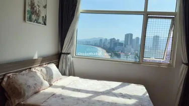 CẦN TIỀN bán căn HIẾM góc 74 76m2, nt mới 95% view biển+phố đẹp tại Mường Thanh số 4 Trần Phú
