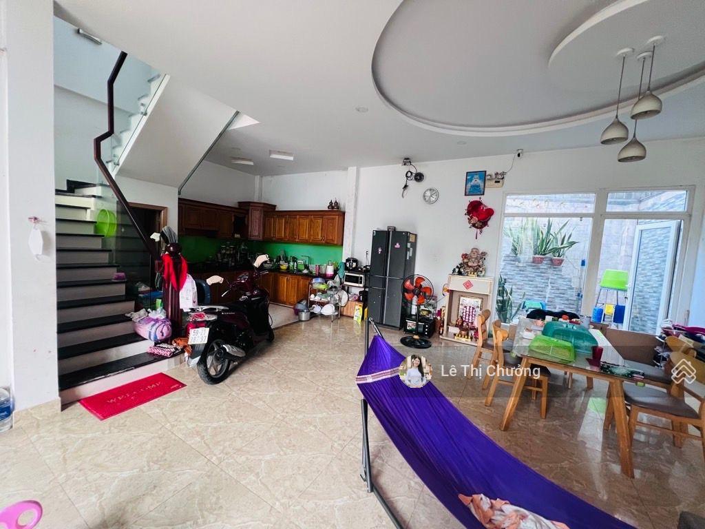 Bán nhà Quận 7-Huỳnh Tấn Phát - Phú Thuận - 4 tầng - 80m2 - ngang 5m - ngay chợ Phú Thuận - 6.3 tỷ