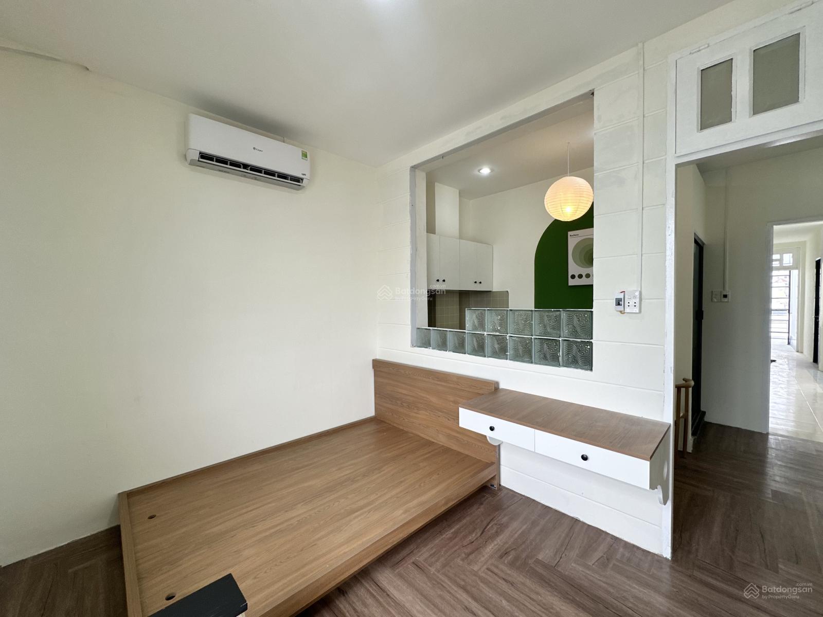 Căn hộ 1PN bancol tách bếp mới 100% | Gần CV Lê Thị Riêng Q10, thang máy, cho nuôi pet, LH tư vấn