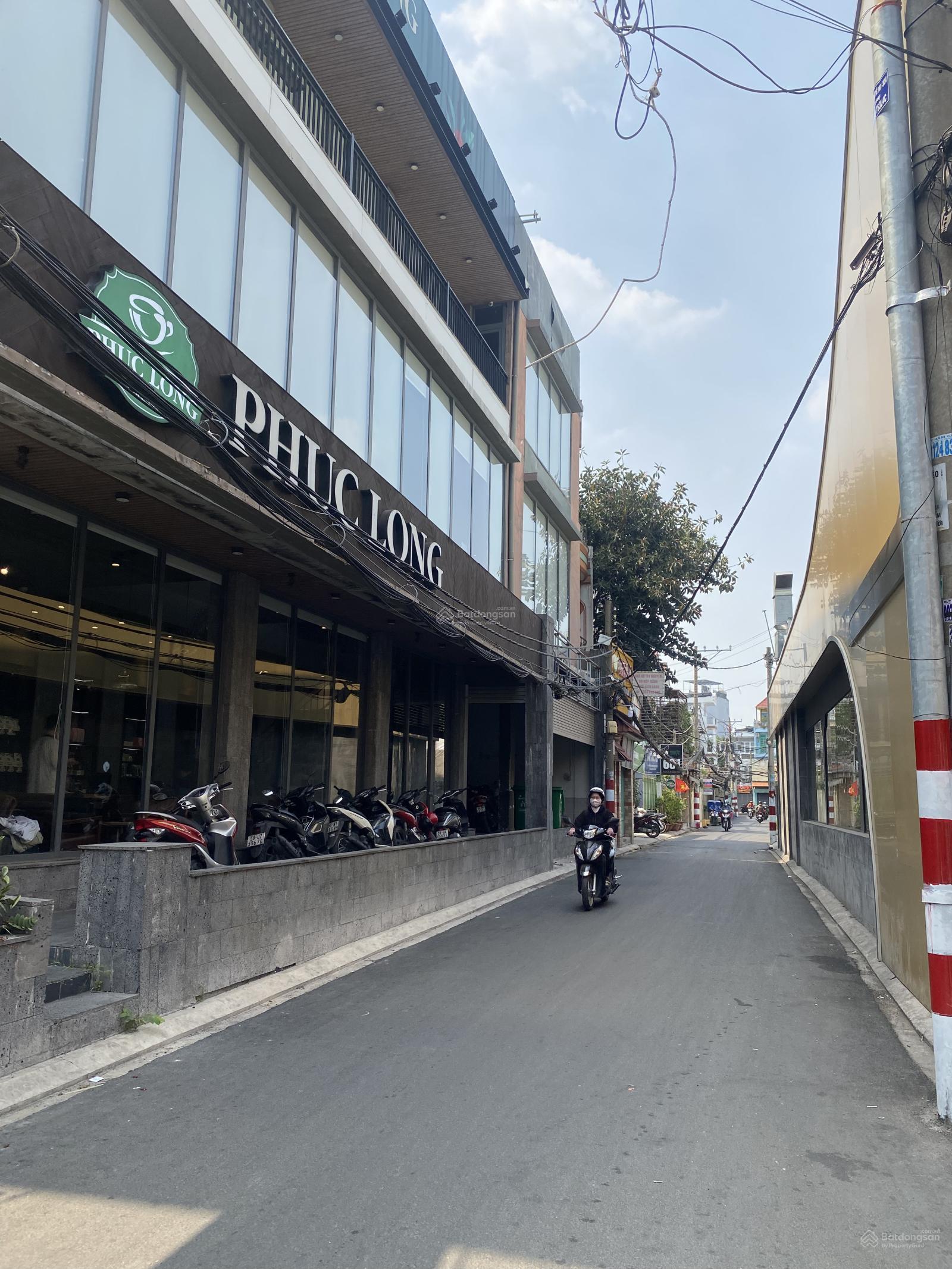 Nhà mặt tiền kinh doanh Âu Cơ, Tân Phú, 2 tầng BTCT giá 4 tỷ 8