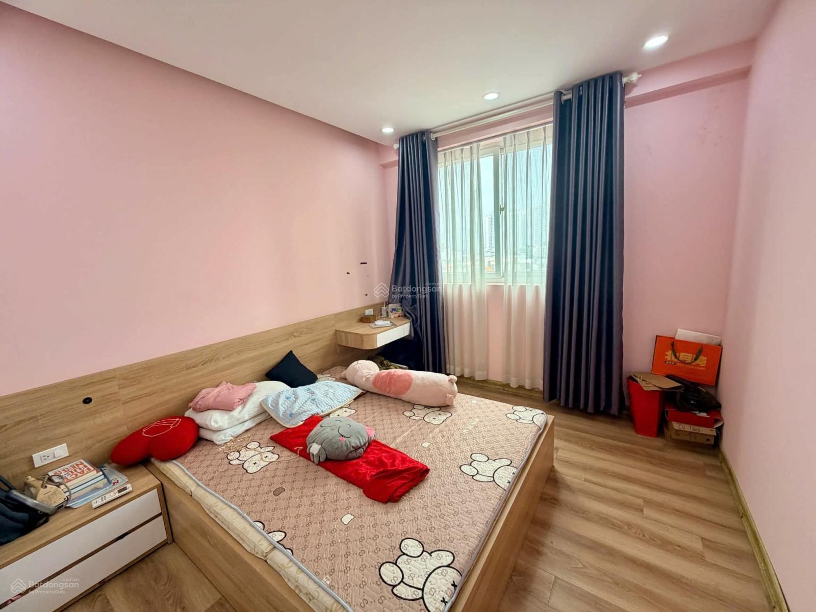 Hạ chào 300tr! Bán gấp căn CC 3 phòng ngủ 122m2, lô góc 3 thoáng - giá đầu tư Hạ chào 300tr! Bán gấp căn CC 3 phòng ngủ 122m2, lô góc 3 thoáng - giá đầu tư