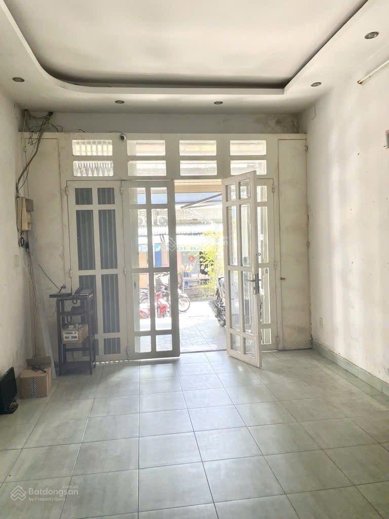 HẺM TO NHƯ MẶT TIỀN - SÁT TÊN LỬA - 4 TẦNG BTCT - (4x20m) 6PN - KD SẦM UẤT - QUẬN 6 - Chỉ : 10.5 tỷ