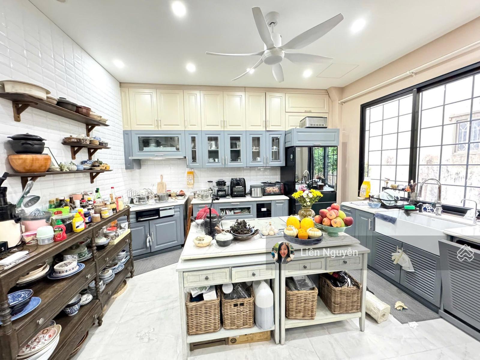 Hạ chào 1 tỉ! Tòa nhà Tôn Đức Thắng, 50m2, 7 tầng thang máy mới đẹp, mặt tiền 4.2m, 22 tỷ Hạ chào 1 tỉ! Tòa nhà Tôn Đức Thắng, 50m2, 7 tầng thang máy mới đẹp, mặt tiền 4.2m, 22 tỷ