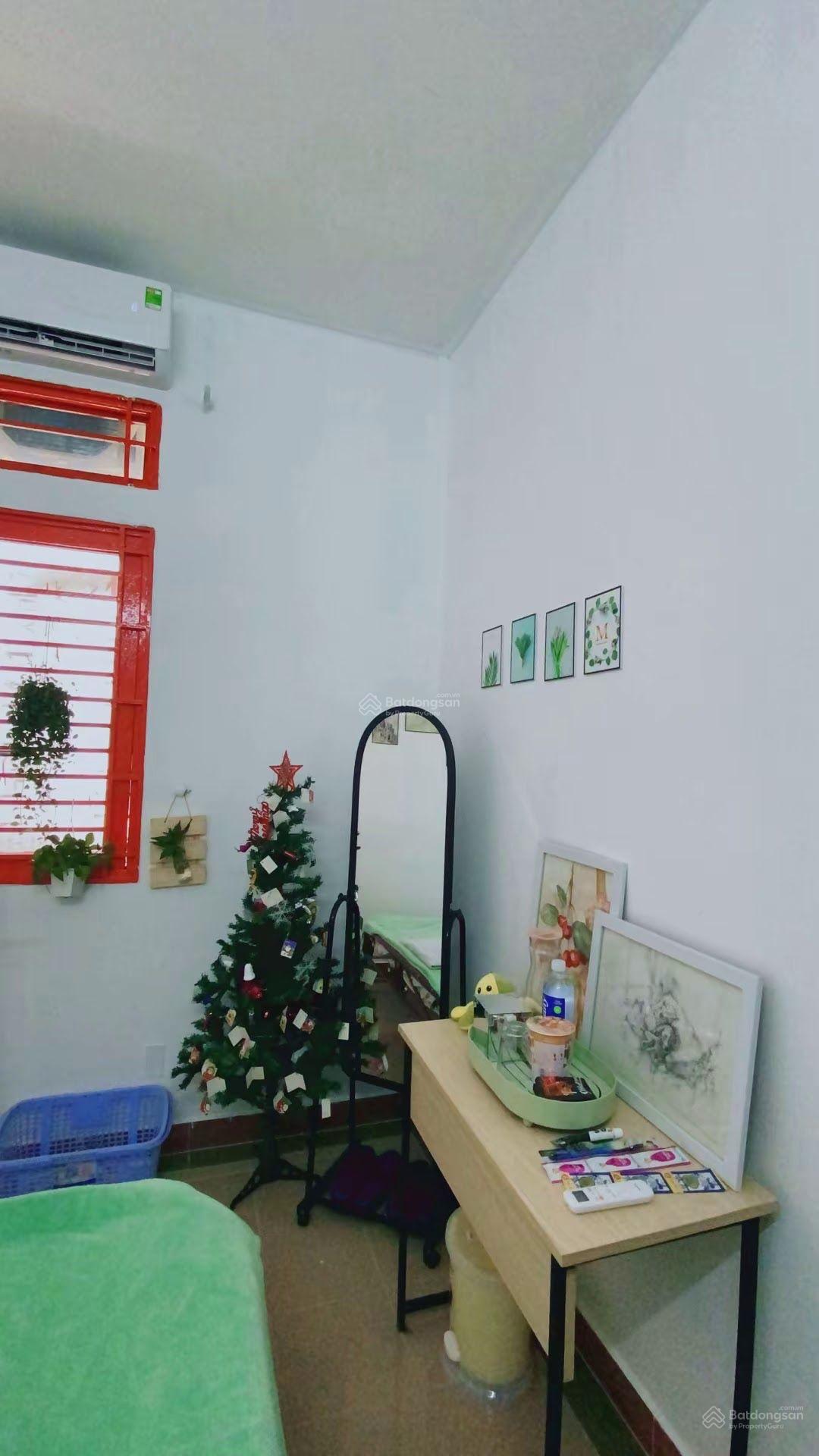 Cần bạn ở ghép chung cư 312; DT 65m2, 2PN giá 3.7 tr nhà như hình. LH 0909 563 *** Hưng