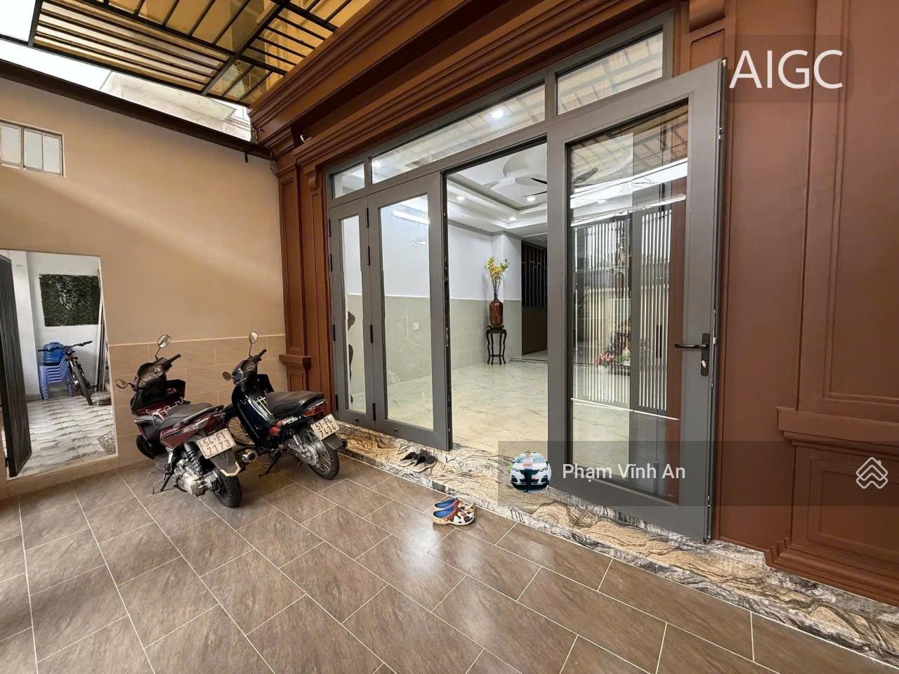 Nhà 5 tầng tâm huyết Kha Vạn Cân - Nội thất + thang máy cao cấp