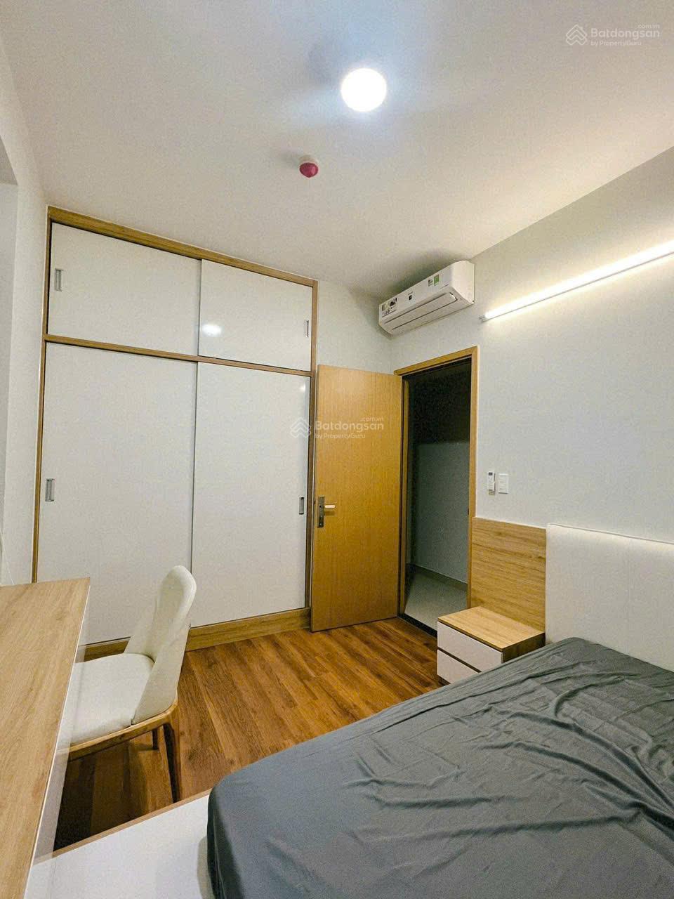 HOTT Cho thuê CH Carillon 2, Trịnh Đình Thảo, Tân Phú, DT 100m2, 3PN Full nội thất, giá 14 triệu