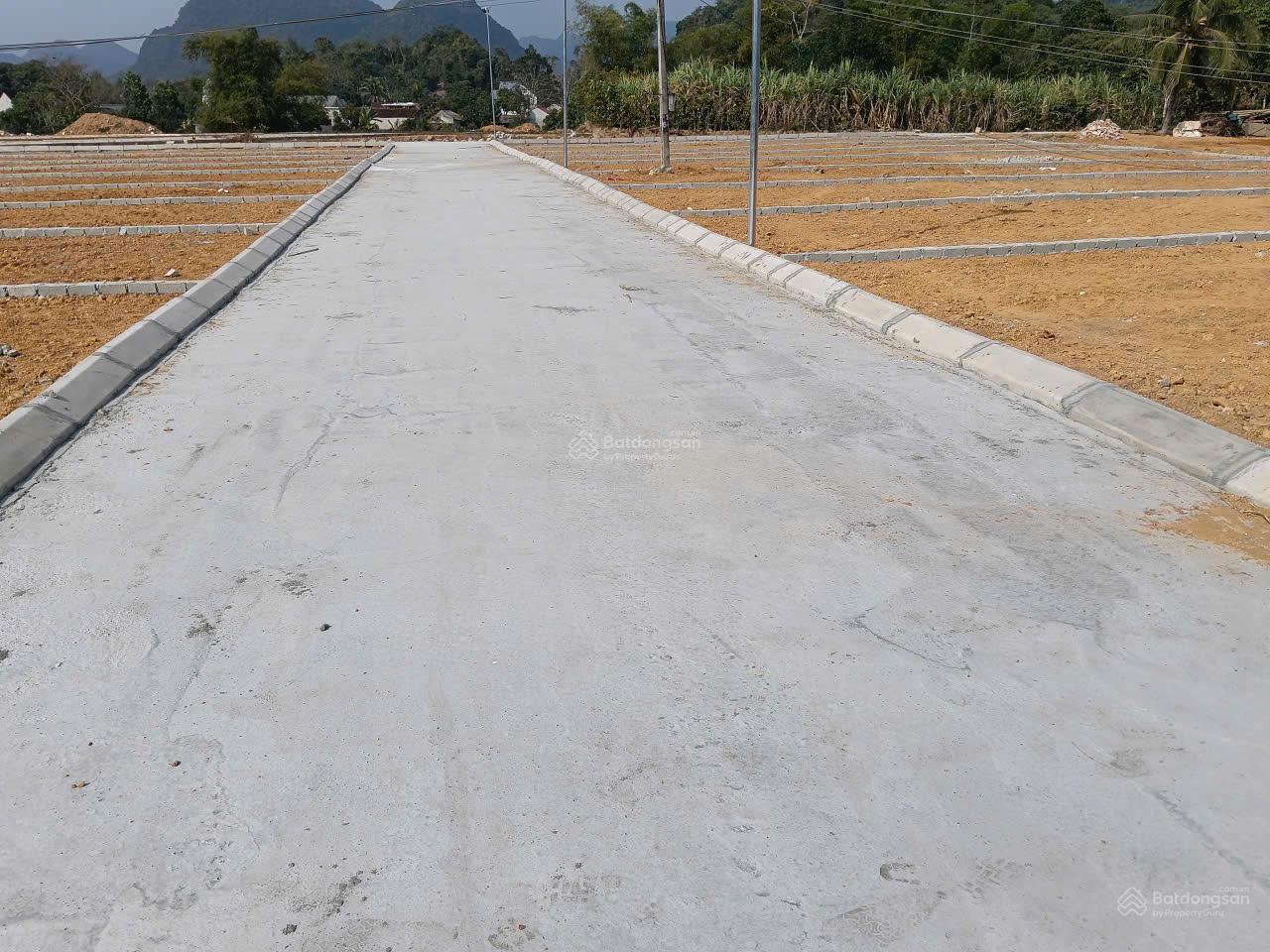 Chính chủ bán đất liền kể tại Vân Du, Thanh Hoá giá trọn gói 250 triệu/lô.