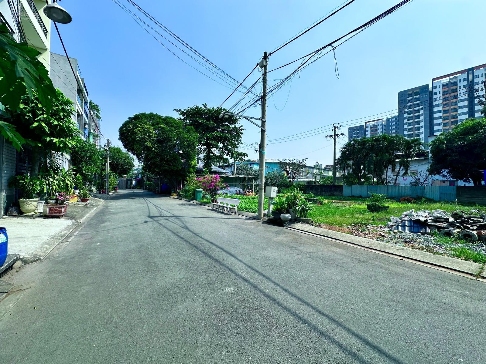 Bán đất gần Nam Rạch Chiếc, DT: 10 x 20 =202 m2. Giá giảm còn 14 tỷ