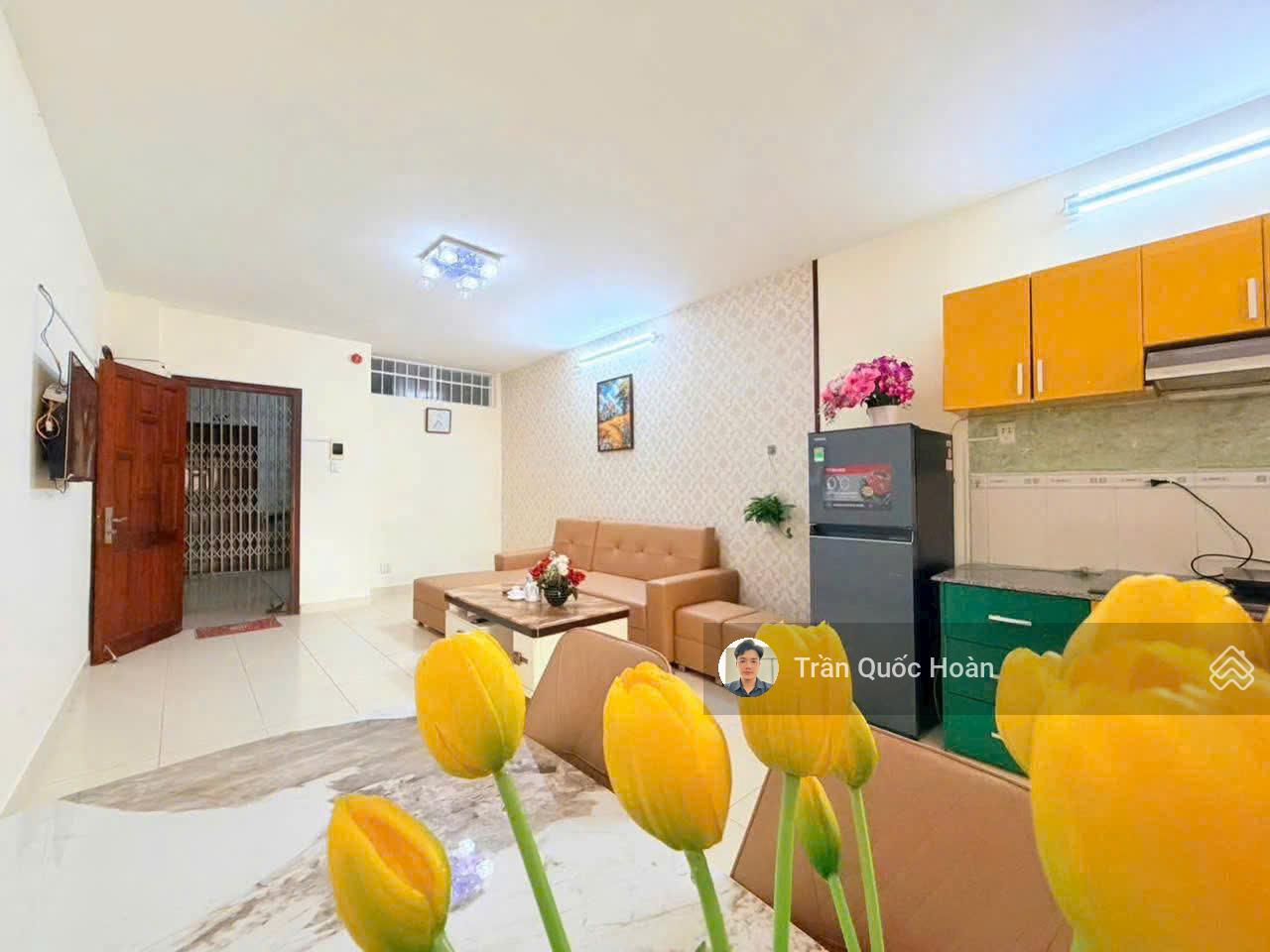 Bán căn hộ chung cư Nam Kỳ lô B, 63m2, tầng thấp, full nội thất, ban công rộng, giá 2,39 tỉ