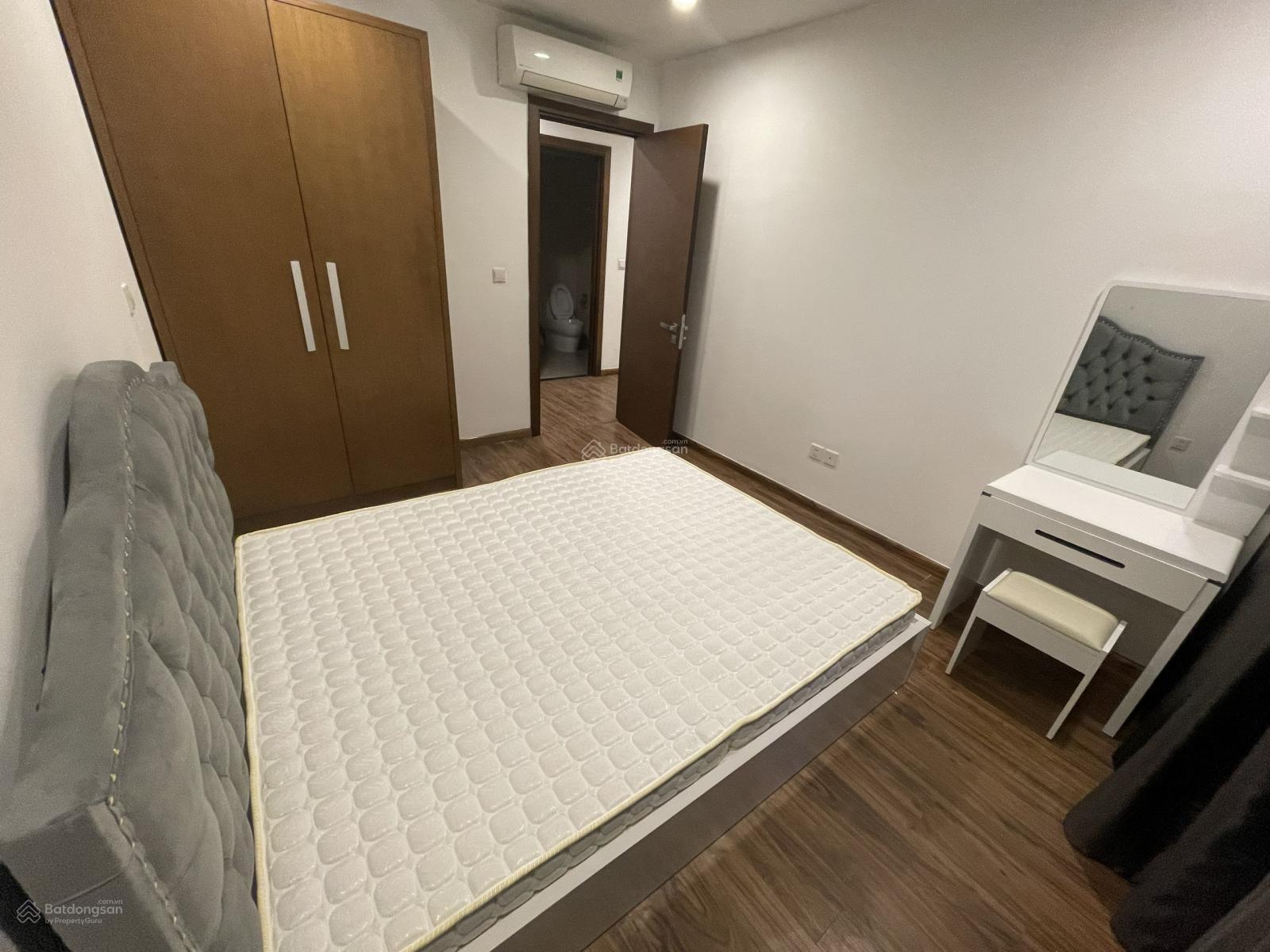 Chính chủ cho thuê căn hộ N05 Hoàng Đạo Thúy. 162m2. 3PN3WC full đồ sạch đẹp. giá 23tr/th