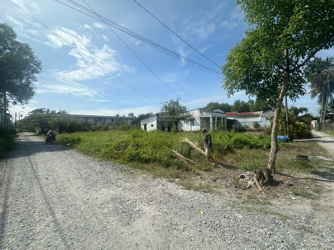 Lô góc hai mặt tiền Bình Mỹ Củ Chi. Đường Bình Mỹ vào 70m tới đất