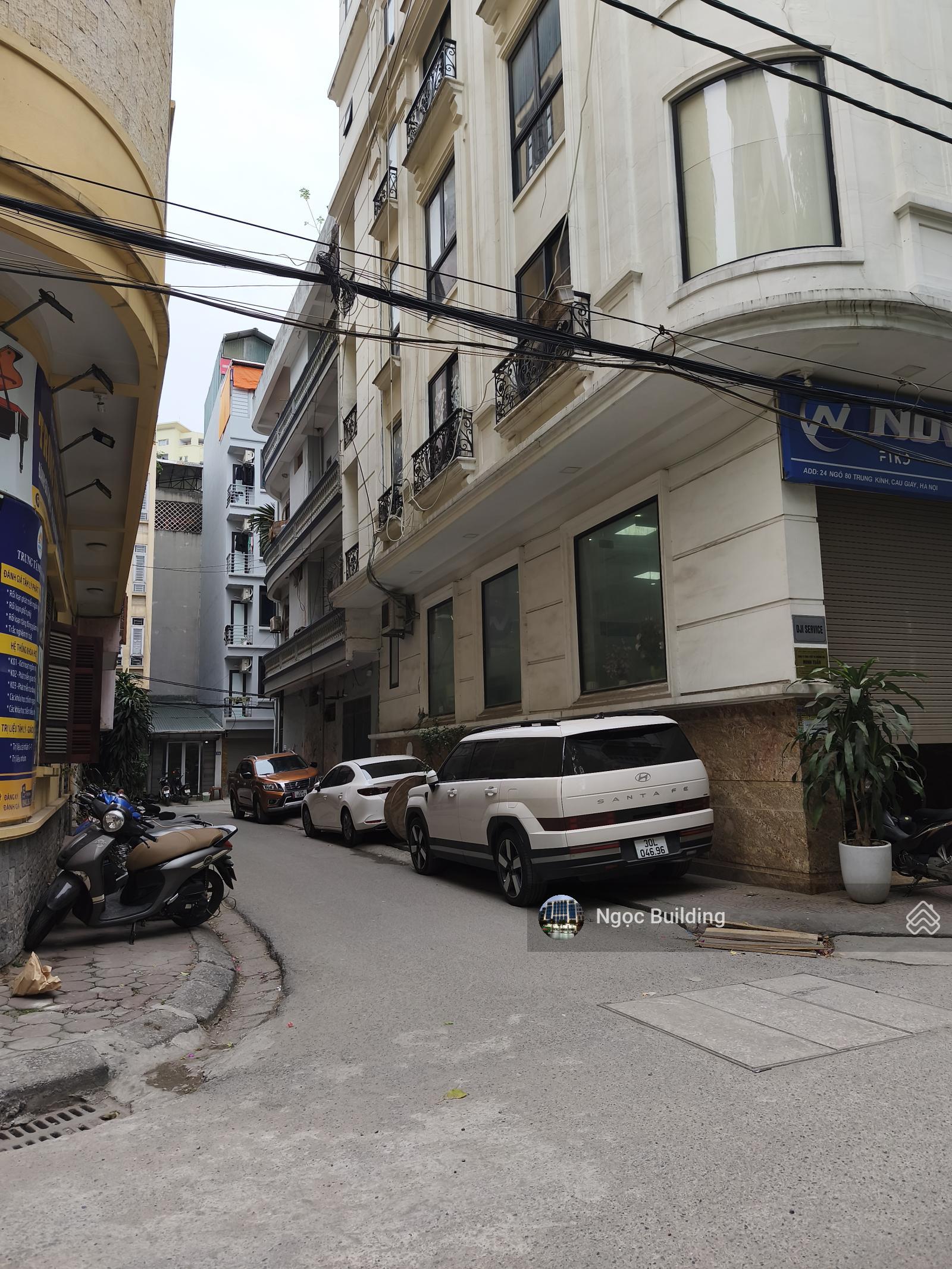 Cần tiền cho con đi học bán gấp nhà gần mặt phố ngay ĐTM Yên Hoà-Trung Yên. DT 102.8mx5.5T. 31,5 tỷ